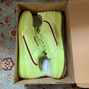 Adidas Continental 80